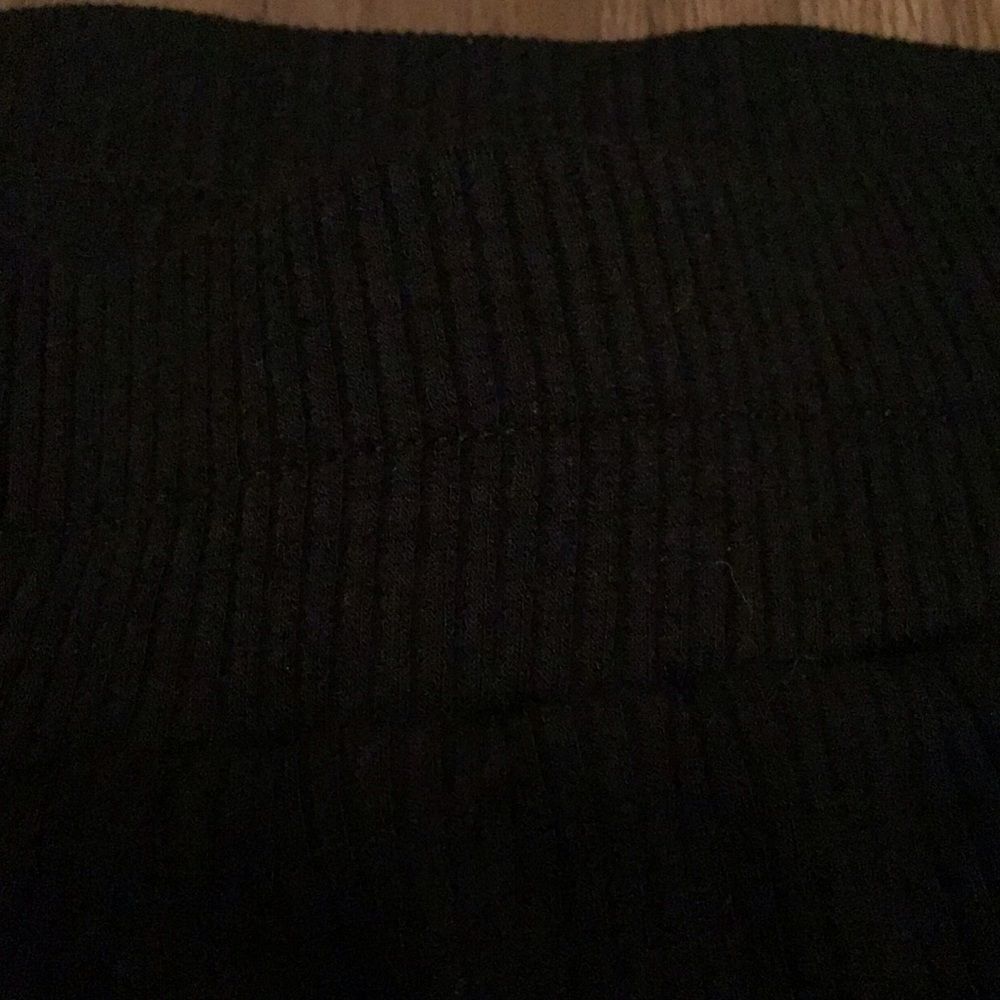 Amour Vert Black Ribbed Modal Jogger Pants - Picture 4 of 6